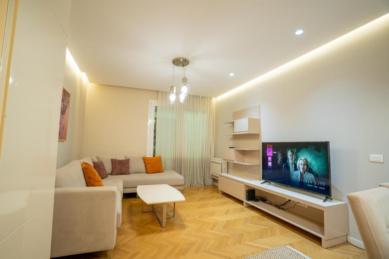 Center Tirana Liv Apartment Exterior foto